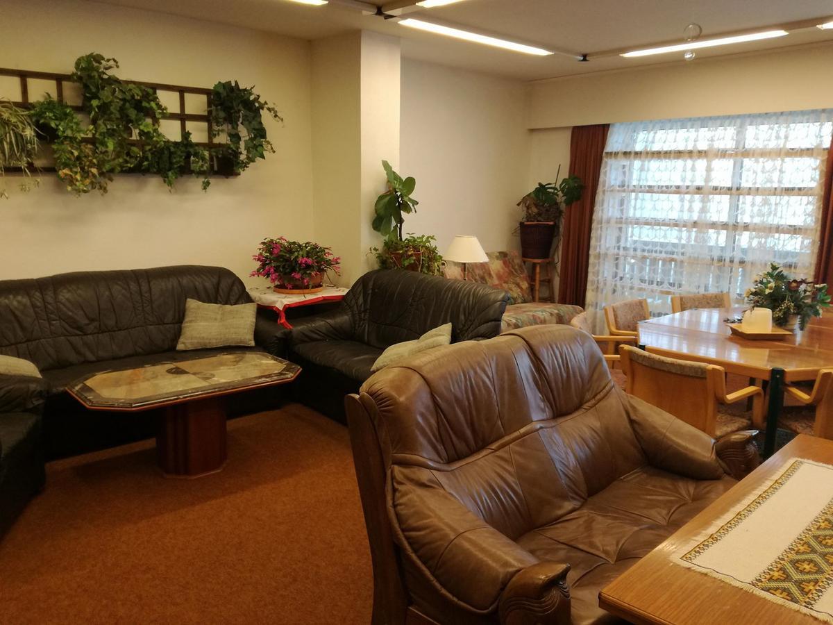 Hotel Garni Gaestehaus Karin Sankt Stefan im Lavanttal エクステリア 写真